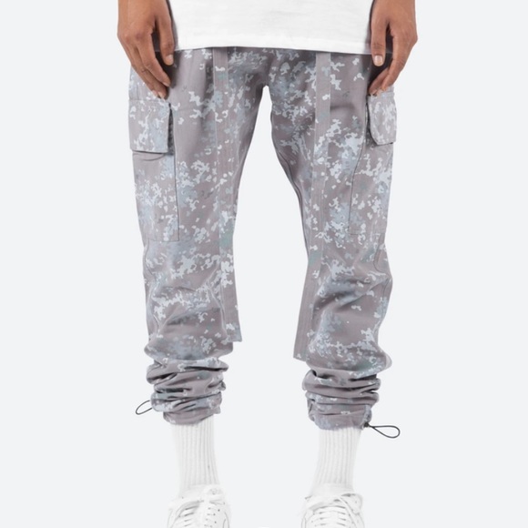MNML Other - MNML cargo lounge pants